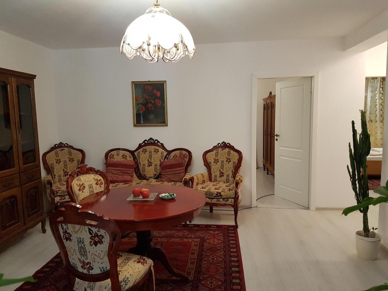 Rent Holding Apartments Iasi Exterior foto